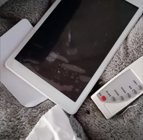 刚买上不久我哥又送了我一个新的,这个还没开...