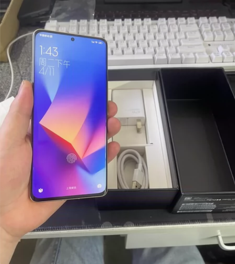 小米12S ultra 冷杉绿 12?25...