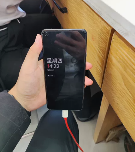 一加9   2021年6月激活 12+25...