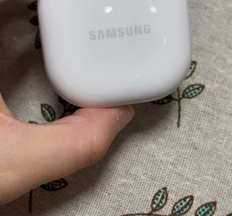 ?三星galaxy buds2，音质好，可...