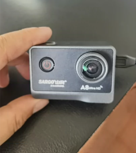 山狗A8运动相机，换摄像头把屏幕弄坏了，淘...