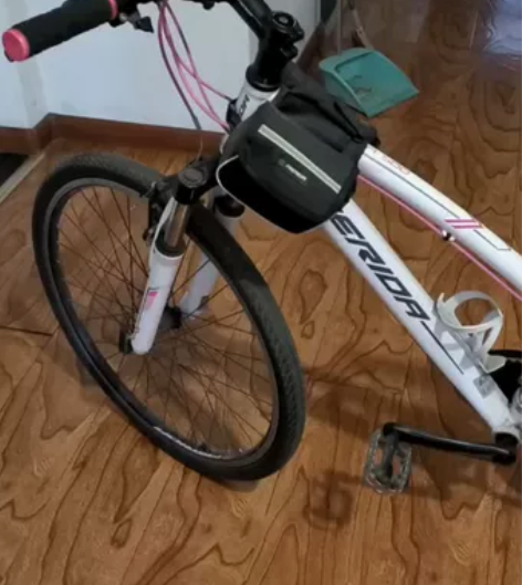 美利达自行车 八成新 在美利达店里买的 仅...