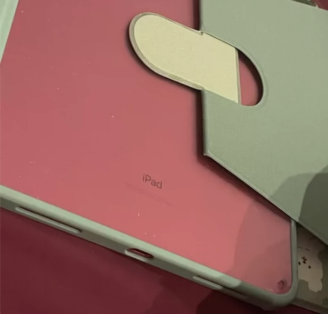 iPad10.粉色  去年年底买的   偶...
