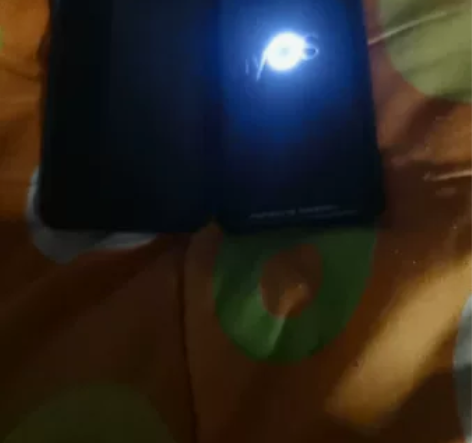 华为mate rs 6+256 外屏裂,后...