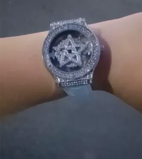 买多了一个便宜转，五芒星时来运转手表，女士...