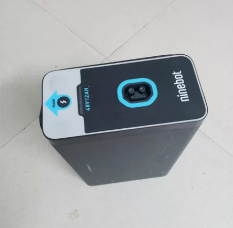 九号c30电池现在只能跑16公里了160斤...