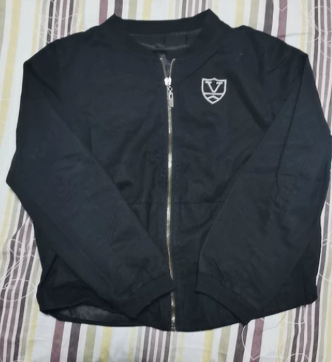 黑色 春秋 短款棒球外套 XL码（偏大，实...