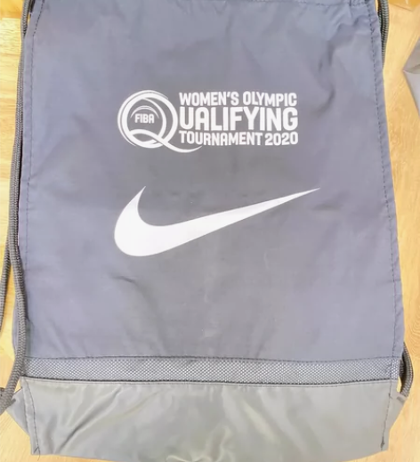 nike 正品赞助版双肩背包 抽绳包 全新...