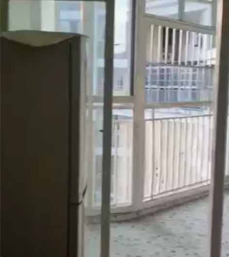 出租一套清白江房子，小区名字怡景阳光，个人...