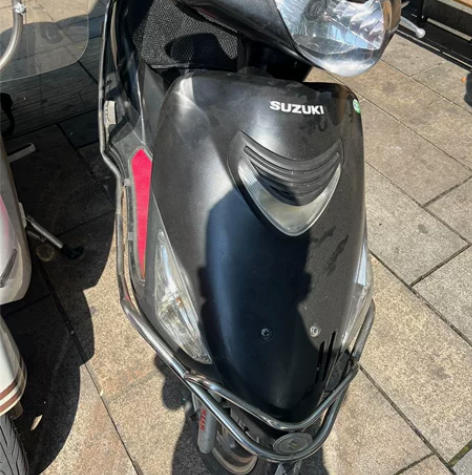 铃木海王星踏板摩托车 感兴趣的话点“我想要...