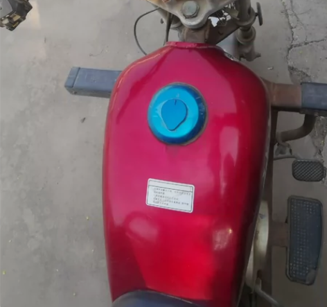 神鹰三轮车，无离合挂档，现在家里用不用了，...