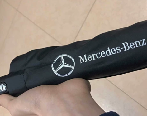 朋友4s店倒闭，大奔雨伞一大箱 ，来捡  ...