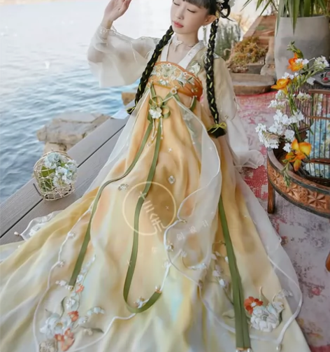 只出不换！ 十三余王者联名款【花朝如约】全...