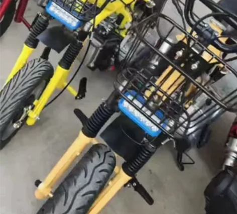 进口改装mini坦克125c踏板本田新款男...