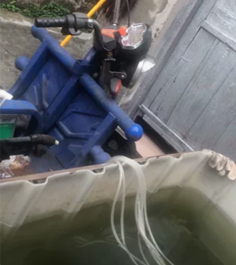 台铃三轮车一台米5车身两套60 V20安电...