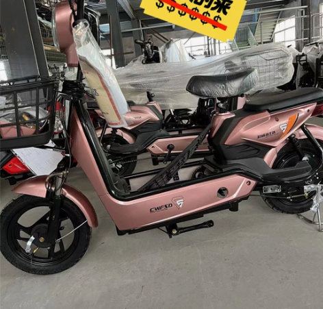 【急售】包邮全新电动车超威富士达电瓶车小型...