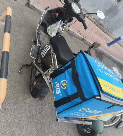 绿源电动车，地址望京小街附近 感兴趣的话点...