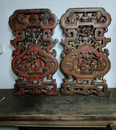 鎏金花卉人物故事挂饰一对，尺寸见图，选料考...