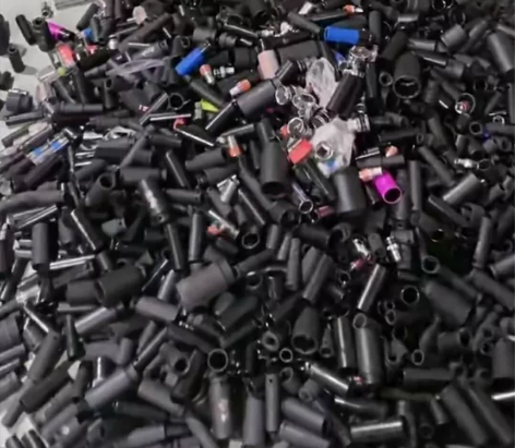 低价处理一批好质量套筒    1/2套头 ...