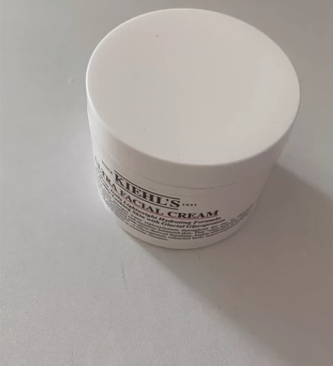 科颜氏高保湿面霜 只用过一两次 我混油不太...