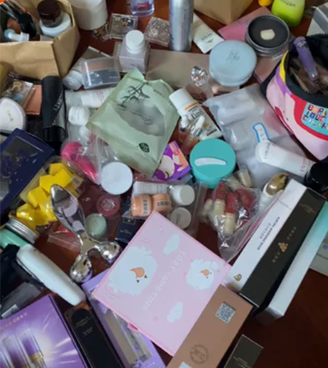 闲置彩妆护肤品洗护用品福袋低价盲盒！口红唇...