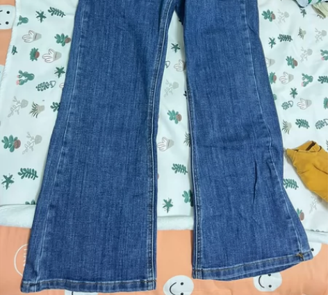 福袋： 夏季衣服99元10件 大部份都是抖...