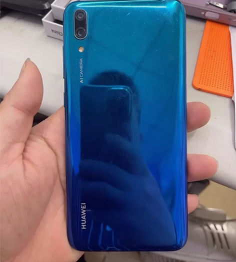 华为畅享9 4+64成色看图没拆没修功能一...
