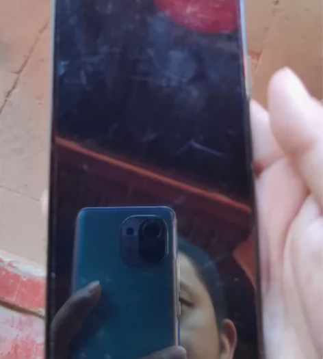 华为畅享50没有任何磕碰，包装盒也在，一直...