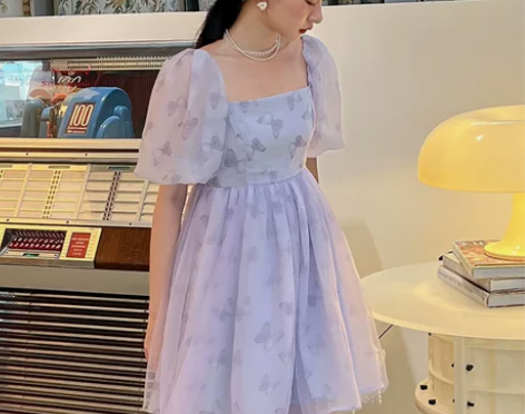 方领泡泡袖连衣裙女夏季新款显瘦超仙女小个子...