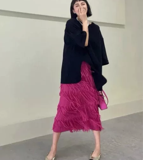 捡漏 全新正品设计师品牌开衩长款T恤极简风...