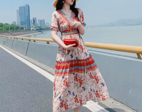 依然纯v领民族风印花波西米亚雪纺宽松长裙海...