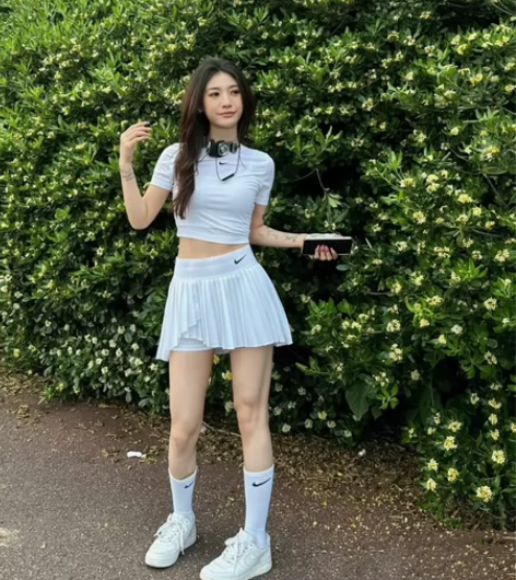 Nike耐克复古百褶裙防走光半身裙短裙网红...