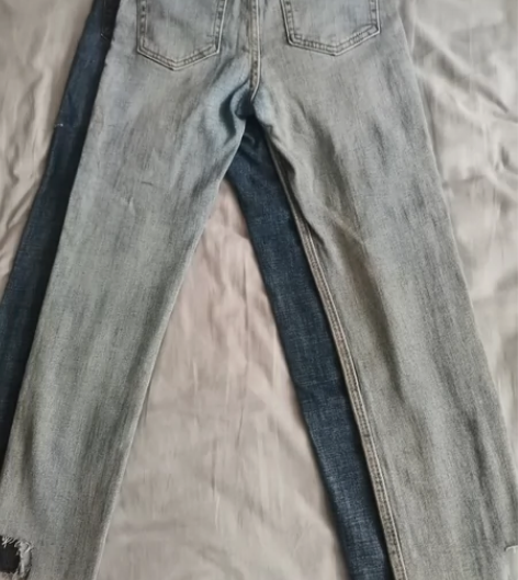 【女款牛仔裤/铅笔裤】，尺码S，全新，店铺...