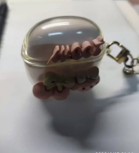 唐麦w9 出耳机加耳机仓功能都完好以前买的...