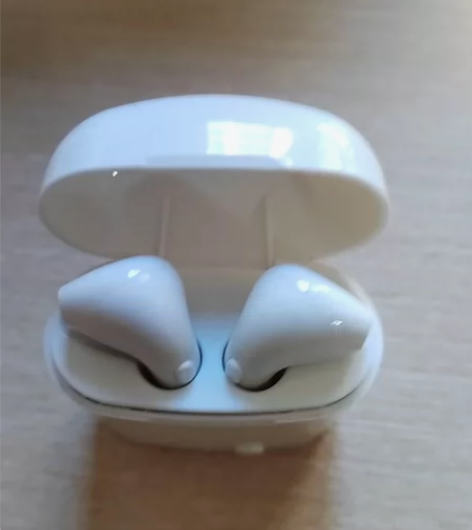 淘宝购入蓝牙耳机，功能正常 感兴趣的话点“...