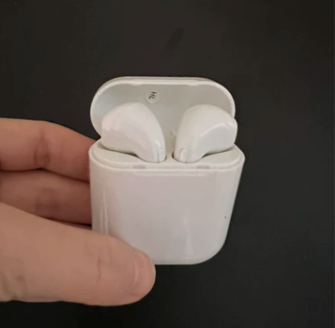 搬家处理 耳机9元 自提 感兴趣的话点“我...