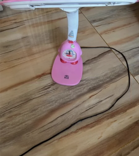 视立康插电式闹钟Led长灯管台灯大小学生插...