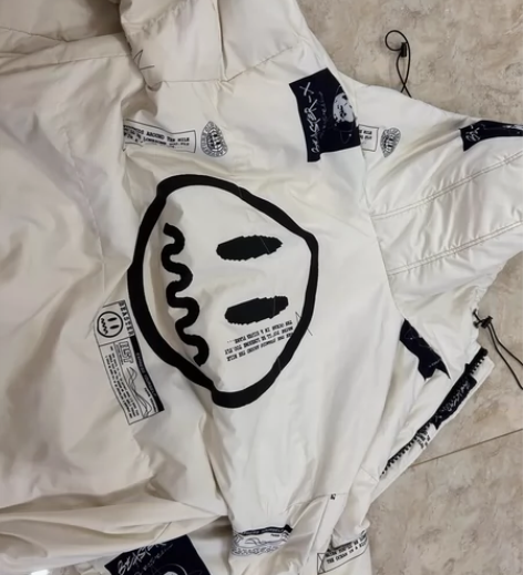 beaster羽绒服外套 感兴趣的话点“我...
