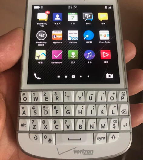 黑莓手机Q10二手机批发价格！功能正常无拆...
