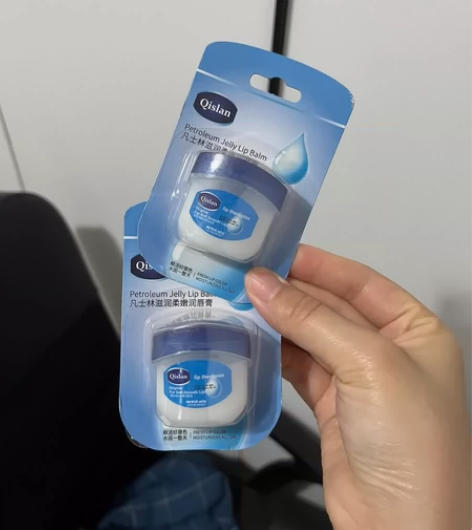 凡士林润唇膏，全新未拆封，19元两个包邮 ...