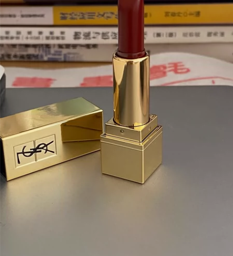 ysl圣罗兰口红1966小号,只用过一次 ...