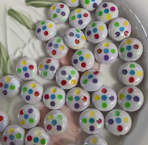 调色盘珠珠 感兴趣的话点“我想要”和我私聊...