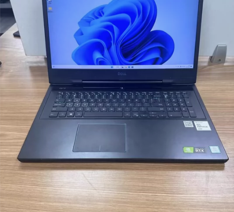 戴尔7790，17.3寸的，不是15.5的...