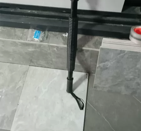 80公斤臂力棒顶级硬度赚2元出了等个有缘人...