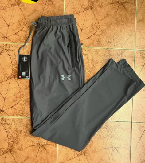 【夏天很凉爽】全新薄款冰丝速干面料运动宽松...