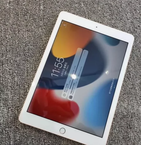 自己用诚心想出女生个人ipad2代平板苹果...