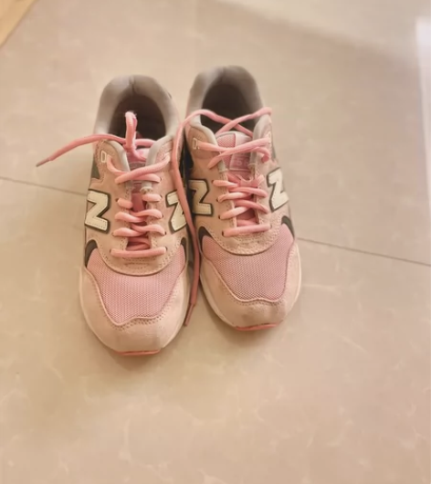 New Balance 新百伦粉色经典款 ...