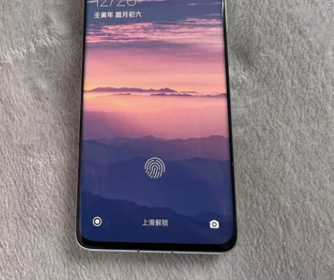 小米13pro，12?256，用了几天，不...