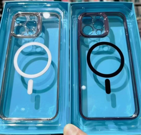 最新BenksiPhone14电镀玻璃磁吸...
