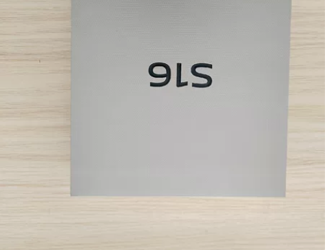 vivo，s16全新未拆封 本来想给爸妈一...